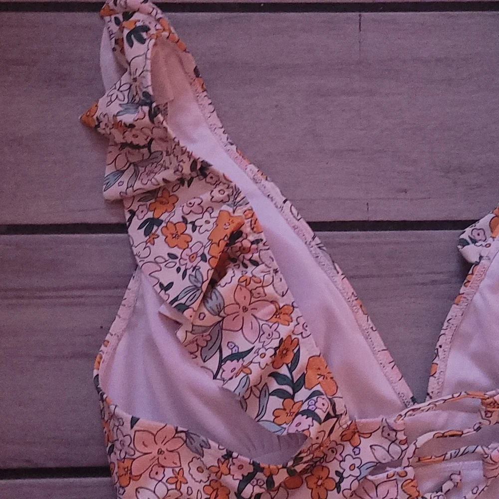 NWOT Cupshe 1 Piece Floral Print Size XXL Firm - Picture 6 of 7